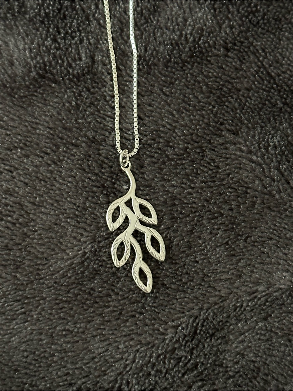 Sterling silver leaf necklace